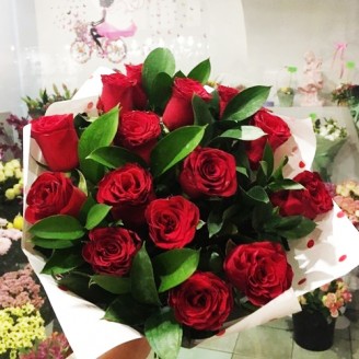The rose love - 15 Rose Bunch Online flower delivery in Jaipur Delivery Jaipur, Rajasthan