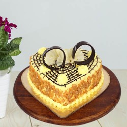 Heart shape butterscotch cake