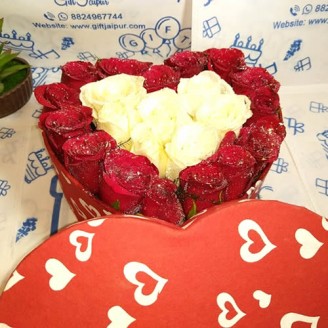 Red and white rose in heart shape gift box Online flower delivery in Jaipur Delivery Jaipur, Rajasthan