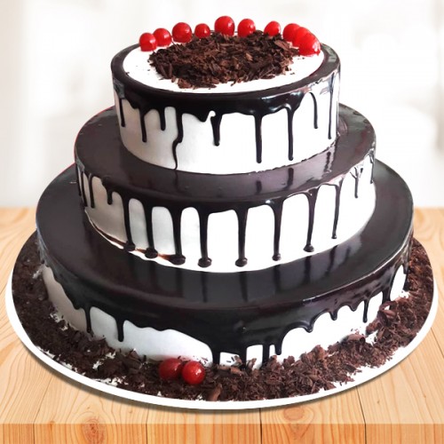 Send 3 Floor Black Forest Cake Online By Giftjaipur In Rajasthan