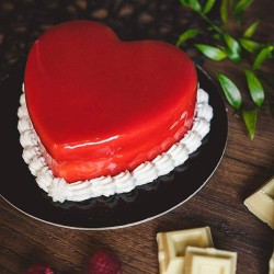 Romantic heart shape cake