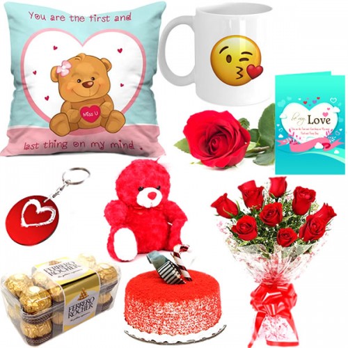 Bscreation Perfect Valentine Gift Hamper Bouquet For Your Love Combo Price  in India  Buy Bscreation Perfect Valentine Gift Hamper Bouquet For Your  Love Combo online at Flipkartcom