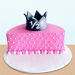 Queen crown cake for girls