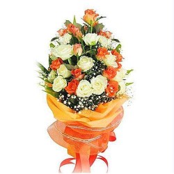 Beautiful bouquet of white n orange roses flower